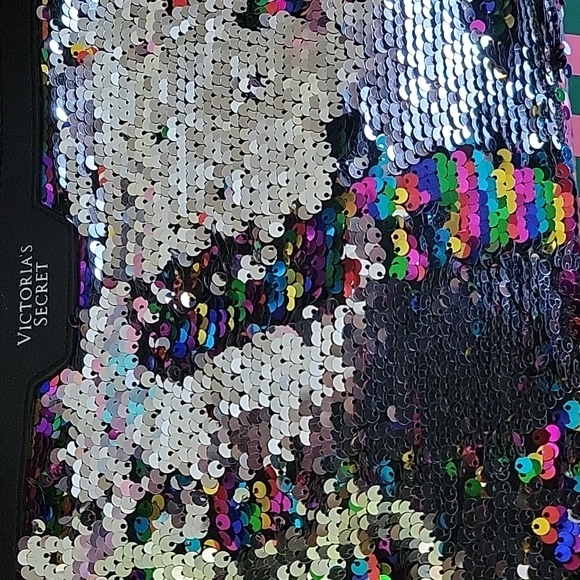 VS Sequin Make-up Bag EUC - Picture 5 of 14